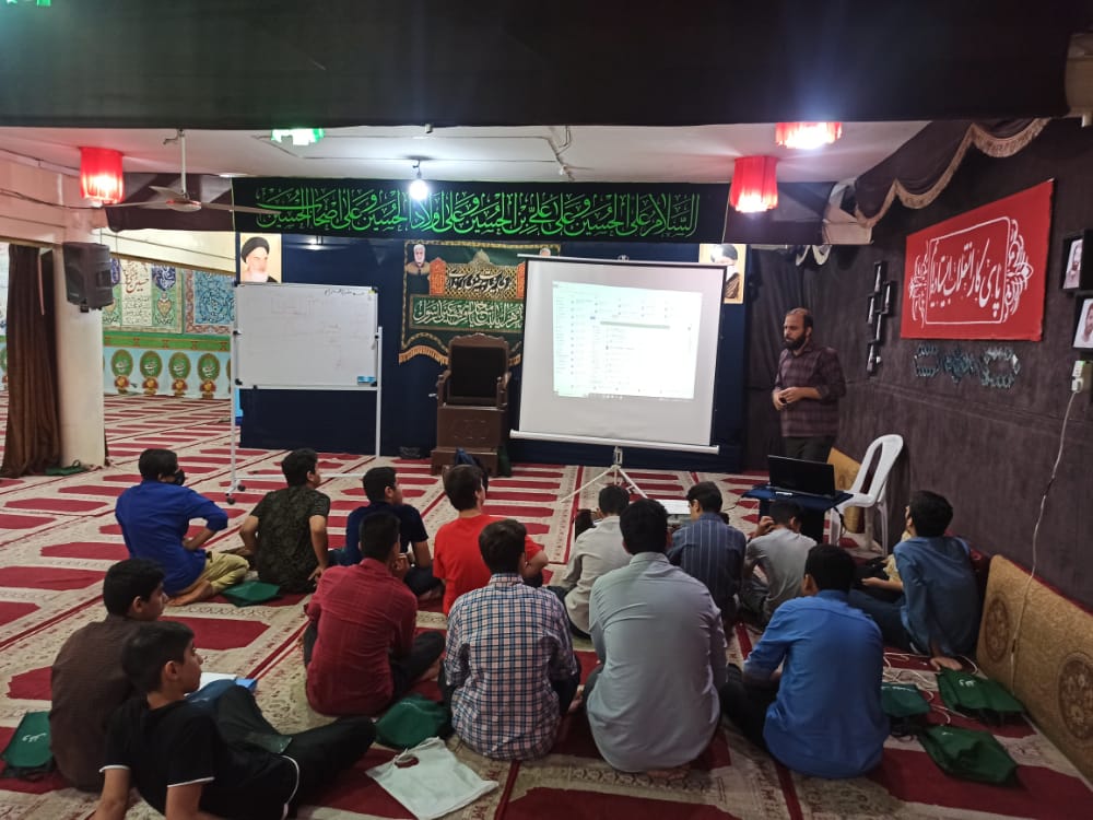 آموزش تدوین با موبایل به نوجوانان محلات کم برخوردار